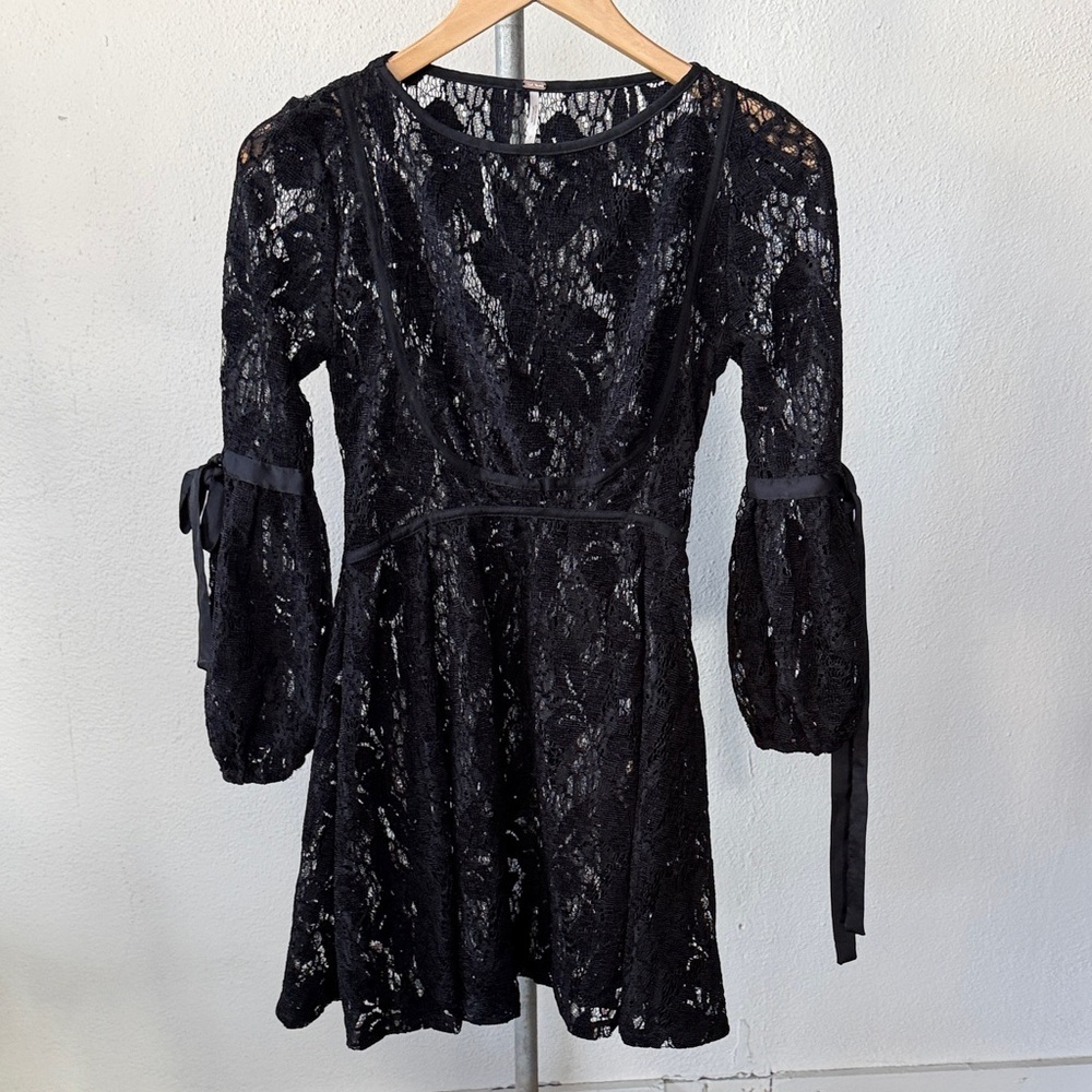 Free People Women's Ruby Black Lace Mini Dress Size XS